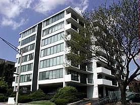1st image of 930 North Blvd APT 402
