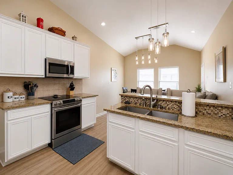 13809 Laffite Dr — Photo 7