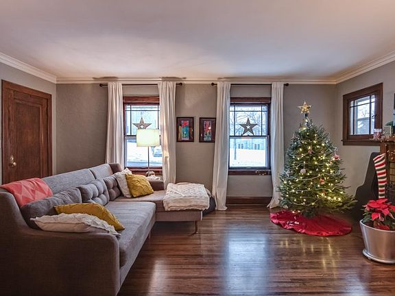 4th image of 3906 1st Ave S #1ST