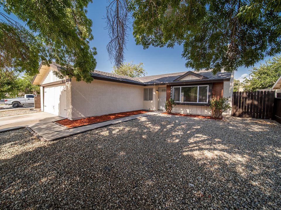 1st image of 44844 12th St E