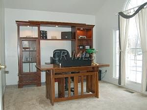 5th image of 9210 Marlebury End