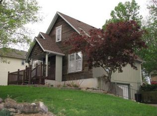 14113 W 61st Ter, Shawnee, KS 66216