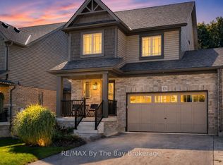 131 Stonebrook Way, Markdale, ON N0C 1H0