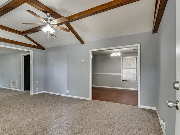 5th image of 4105 Lawn Dr