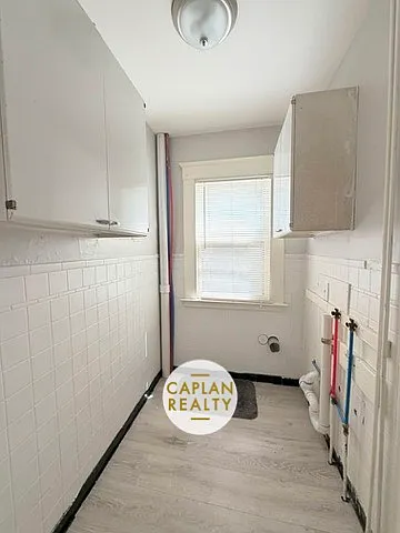 581 Woodward Ave #1 — Photo 3