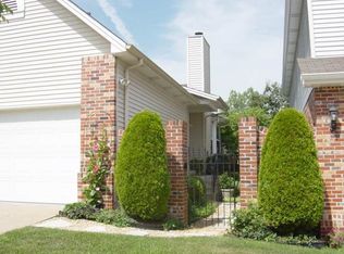 2459 Shiva Ct, Ballwin, MO 63011