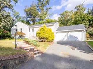 540 Ogden Rd, Landing, NJ 07850