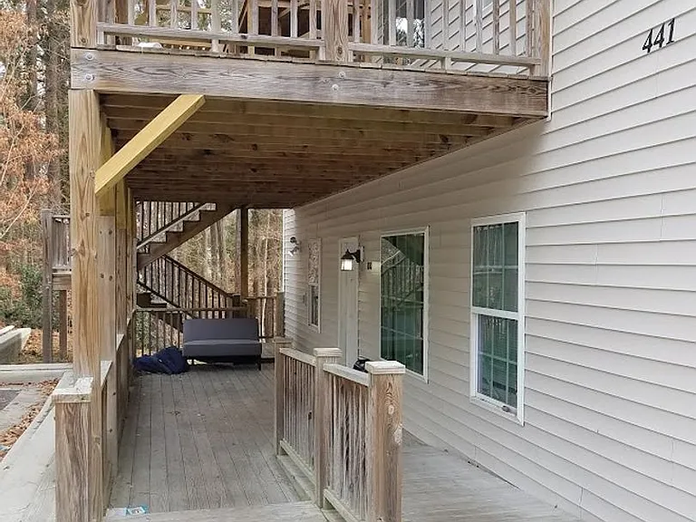 441 McCauley St — Photo 14