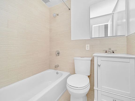 5th image of 219 E 25th St APT 2D