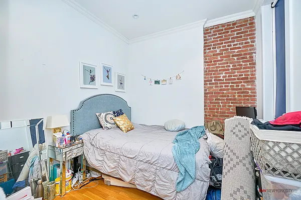 Rented by Keller Williams NYC | media 13