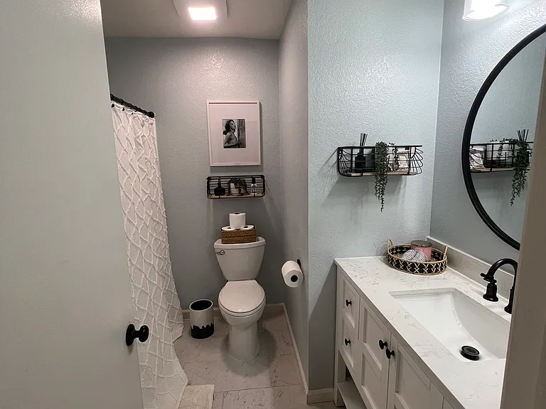 Sundance Dr — Photo 6