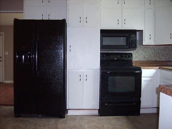 3rd image of 7514 Austin Dr