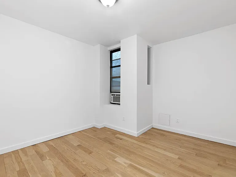 15 W 55th St #7C — Photo 15