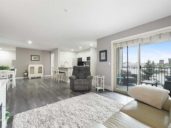 2nd image of 625 S Glenbow Dr #1219