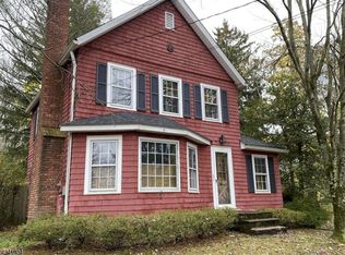 31 Passaic Ave, Livingston, NJ 07039