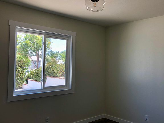 5th image of 1303 Egret Ave