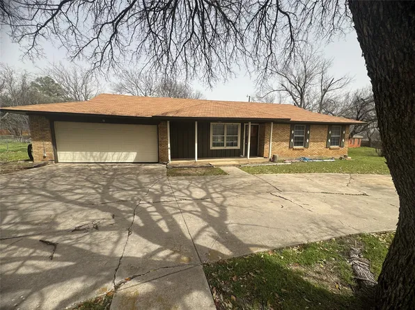 104 Hickory Ln, Hickory Creek, TX 75065