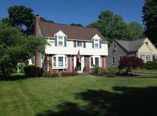 465 Landing Rd N, Rochester, NY 14625