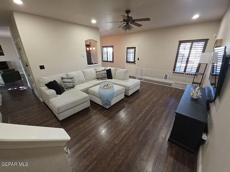 12867 Hidden Grove Dr — Photo 23