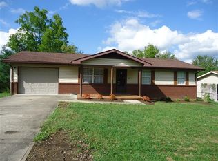 900 Crest 1/2 St, Corbin, KY 40701