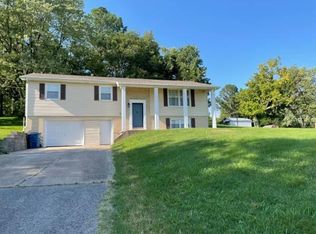 1202 Warner Ave, Scott City, MO 63780