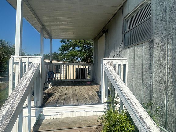 2nd image of 151 Blue Jay Ln