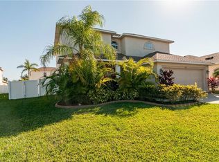 419 Stone Briar Dr, Ruskin, FL 33570