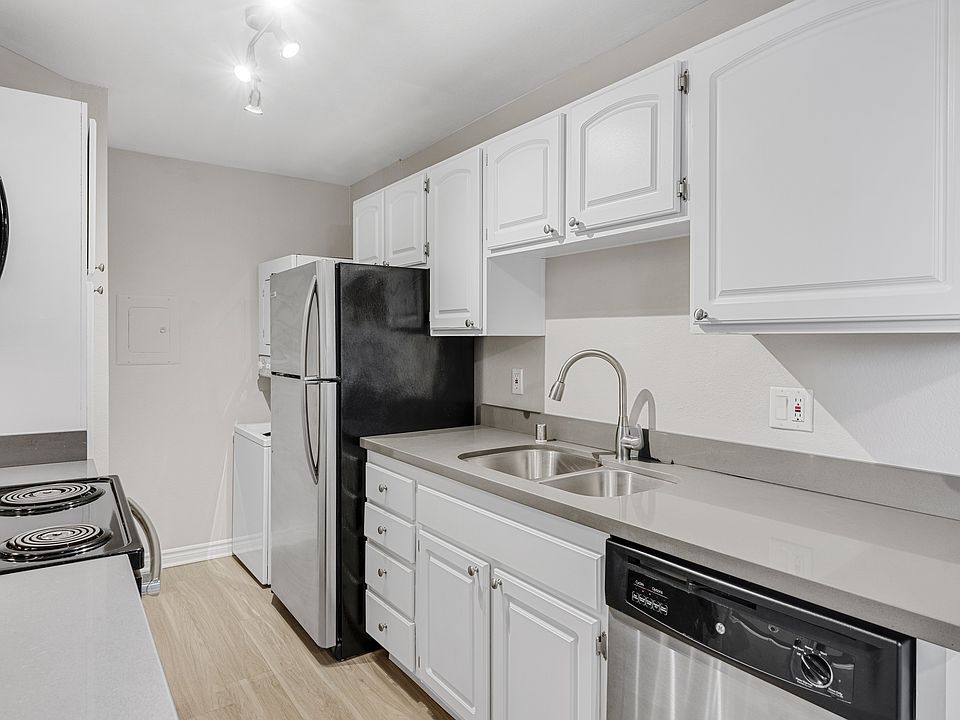 Rancho Hills 856 Heatherwood Ln Vista CA Zillow