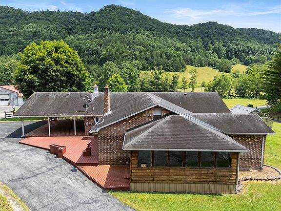 15th image of this home