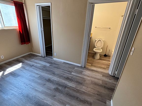 3rd image of 8805 Mira Mesa Blvd #7