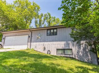 5422 W Highland Dr, McHenry, IL 60050