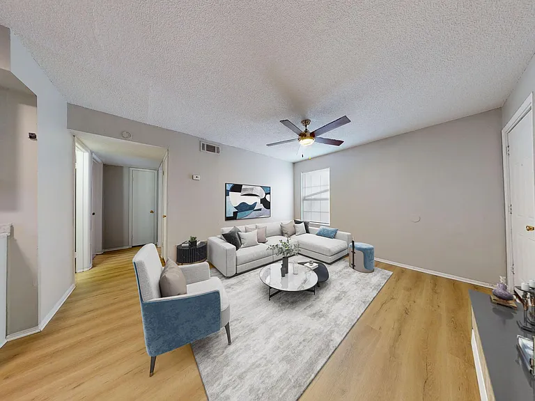 Biloxi Oaks Apartments — Photo 16