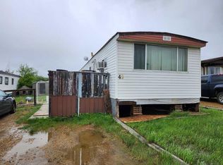 49 Greenwood Vlg, Drumheller, AB T0J0Y2