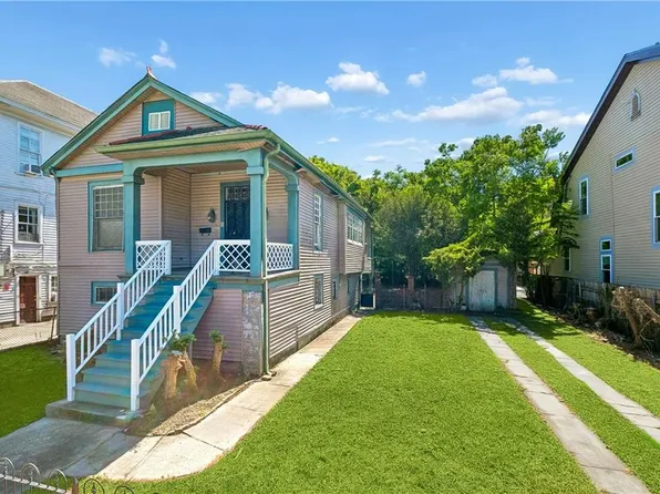 7718 Cohn St, New Orleans, LA 70118