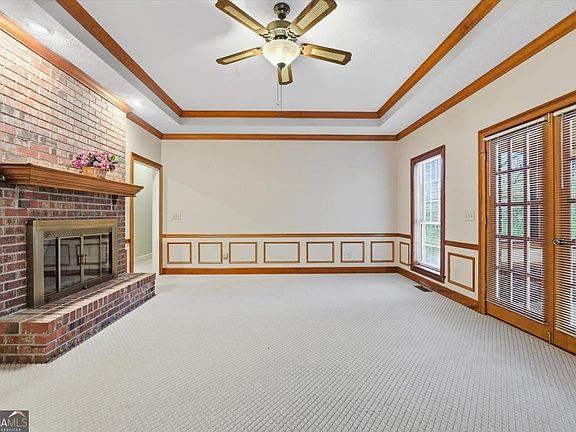 4th image of 2522 Chimney Ridge Dr SW