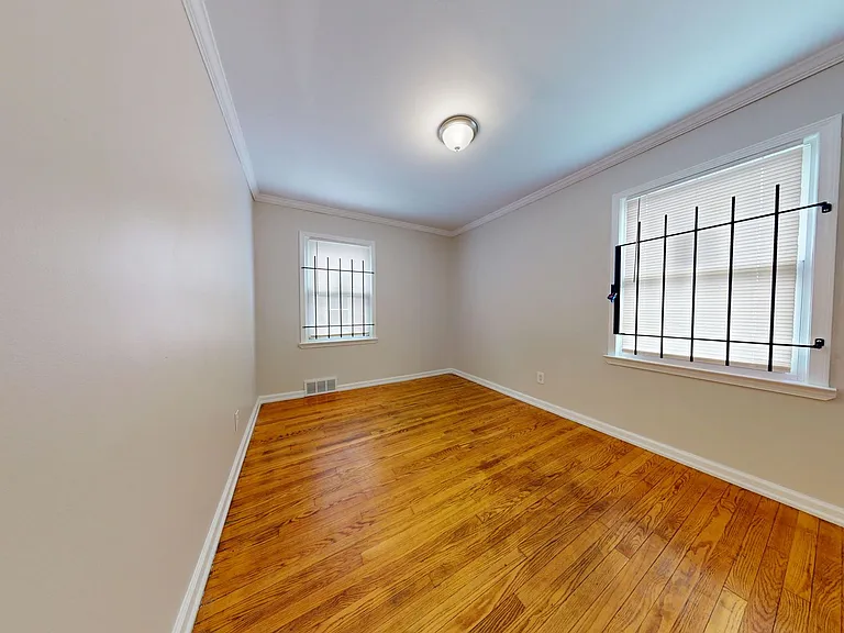 11728 Minden St — Photo 13
