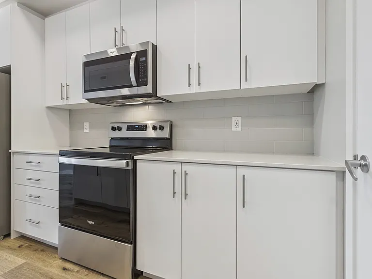 239 Eden Oak Trl — Photo 59