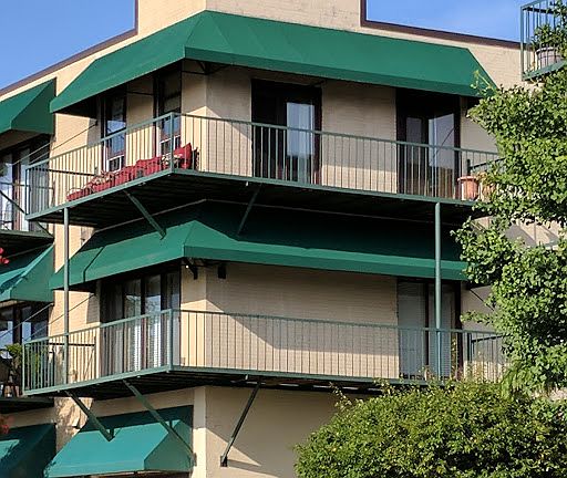 2nd image of 114 N Harbor Dr Unit 30