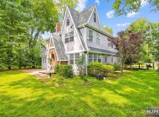 188 5th Ave, Norwood, NJ 07648