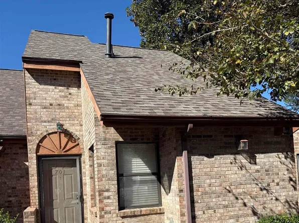 701 Chuck Gray Ct, Owensboro, KY 42303