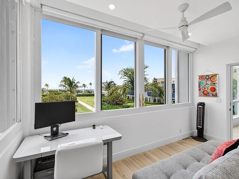 120 N Ocean Blvd #203 — Photo 45