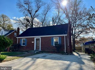 2405 Amherst Rd, Hyattsville, MD 20783