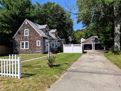125 Roger Williams Ave, Rumford, RI, 02916