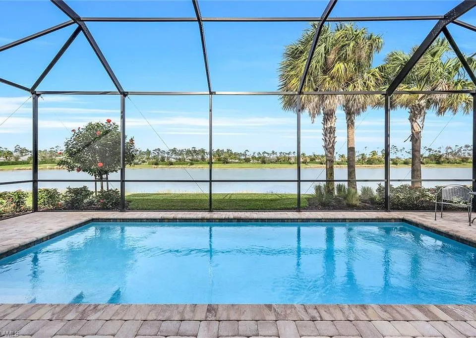 19200 Aqua Shore Dr