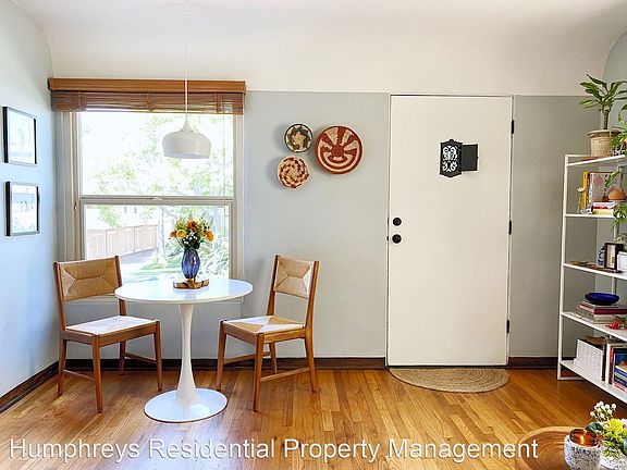 5th image of 2317 Lincoln Ave