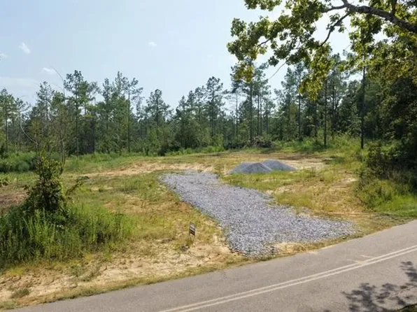 615 Southeast Ave, Baldwyn, MS 38824