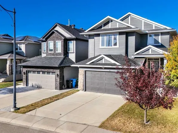 76 S Evanspark Cir NW, Calgary, AB T3P 0E4