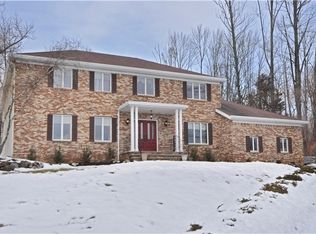 21 Sherbrooke Dr, Lincoln Park, NJ