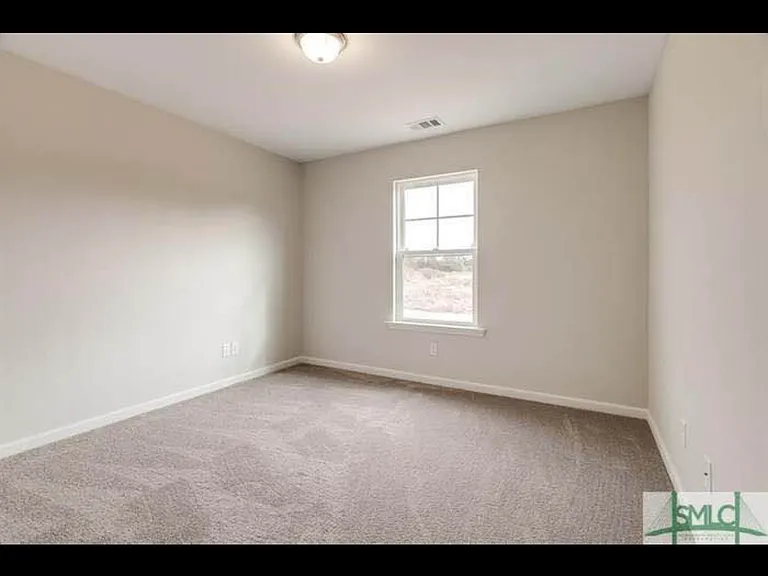 120 Cook St — Photo 2