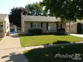 3rd image of 17636 Glenmore St